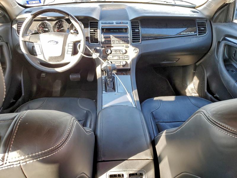 Photo 8 from auction – 2010 FORD TAURUS LIM with VIN 1FAHP2FW6AG137786
