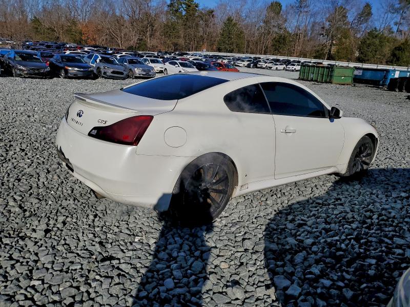 Photo 3 from auction – 2008 INFINITI G37 BASE with VIN JNKCV64E58M117986