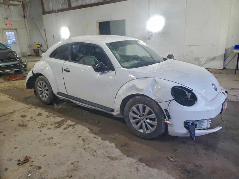 Photo 4 from auction – 2015 VOLKSWAGEN BEETLE with VIN 3VWF17AT1FM631920