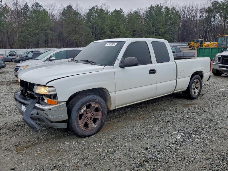 CHEVROLET SILVERADO 2001 with VIN 2GCEC19W311256956 - Photo from auction