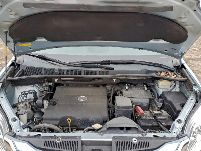 Photo 12 from auction – 2015 TOYOTA SIENNA LE with VIN 5TDKK3DC9FS548268