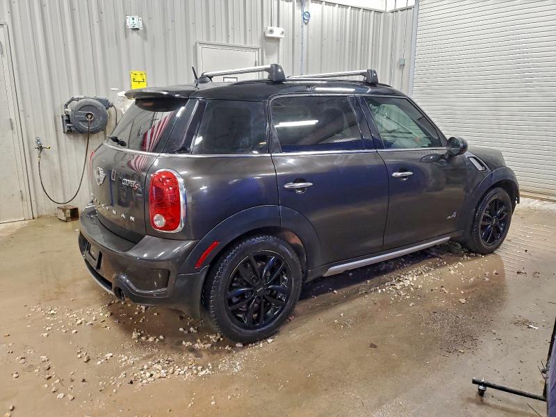 Photo 3 from auction – 2015 MINI COOPER S C with VIN WMWZC5C55FWP47874