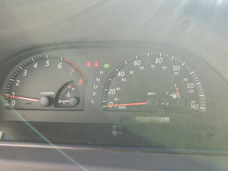 Photo 9 from auction – 2004 TOYOTA CAMRY LE with VIN 4T1BE32KX4U908511