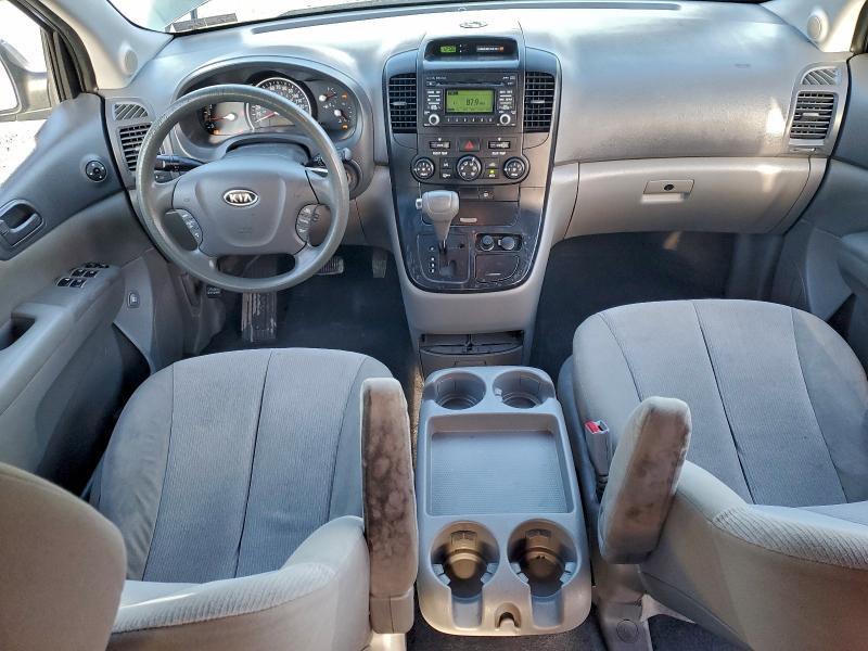 Photo 8 from auction – 2011 KIA SEDONA LX with VIN KNDMG4C79B6383028