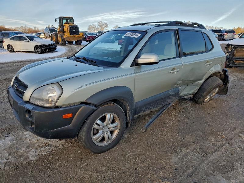 HYUNDAI TUCSON SE 2007 with VIN KM8JN12D77U591907 - Photo from auction