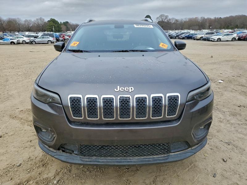 Photo 5 from auction – 2019 JEEP CHEROKEE L with VIN 1C4PJMLBXKD402720