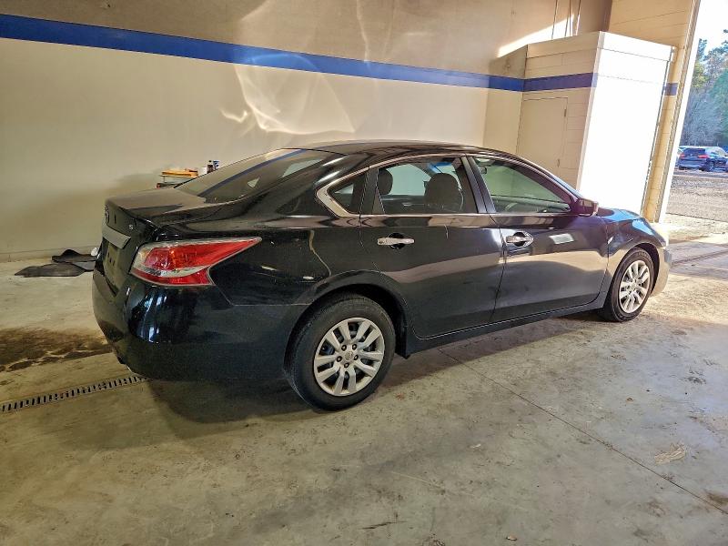 Photo 3 from auction – 2015 NISSAN ALTIMA 2.5 with VIN 1N4AL3AP7FN309359