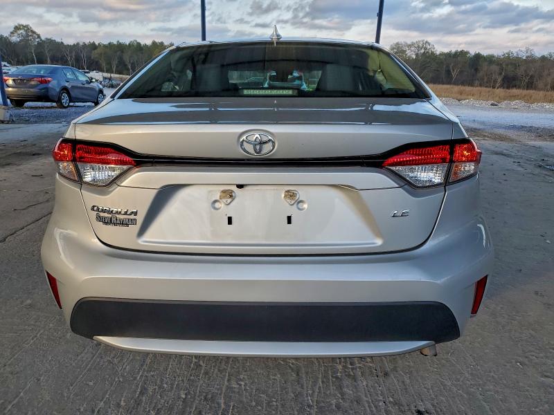 Photo 6 from auction – 2022 TOYOTA COROLLA LE with VIN 5YFEPMAE9NP361503