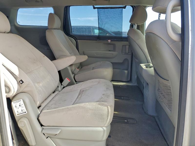 Photo 11 from auction – 2015 KIA SEDONA with VIN KNDMB5C19F6017687