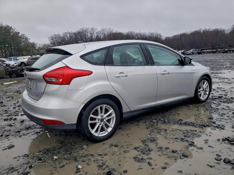 Photo 3 from auction – 2017 FORD FOCUS SE with VIN 1FADP3K20HL216041