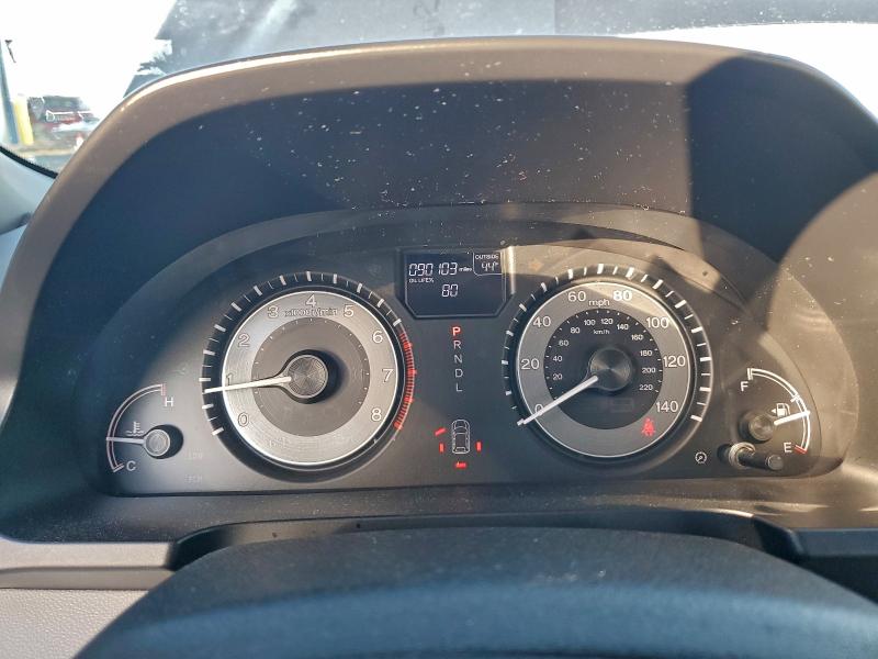 Photo 9 from auction – 2016 HONDA ODYSSEY SE with VIN 5FNRL5H30GB101898