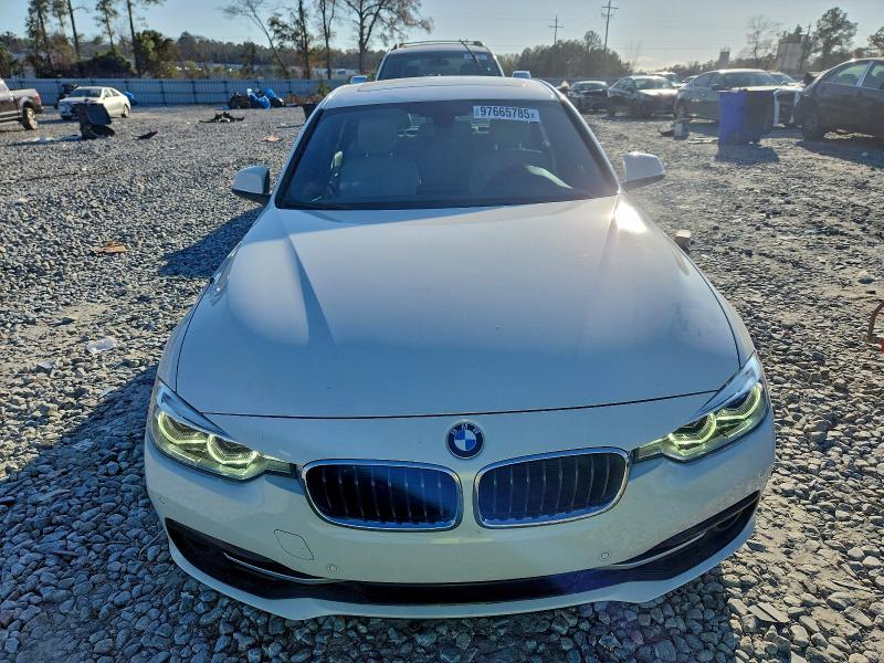 Photo 5 from auction – 2016 BMW 328 I SULE with VIN WBA8E9G57GNT44476