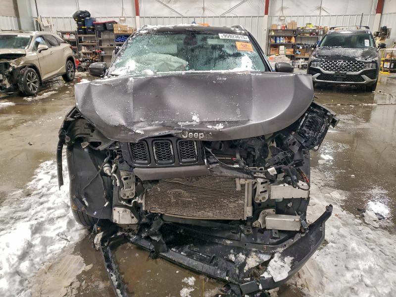 Photo 5 from auction – 2018 JEEP COMPASS LA with VIN 3C4NJDBB6JT350620