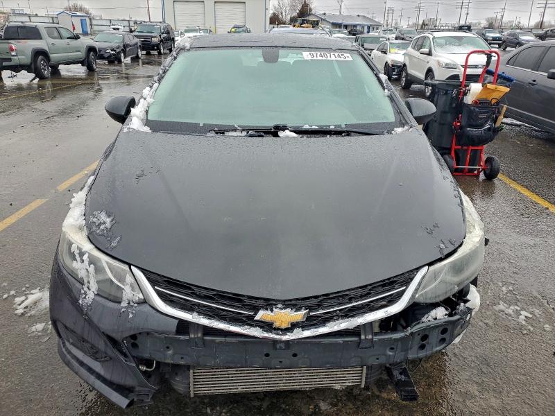 Photo 5 from auction – 2017 CHEVROLET CRUZE LT with VIN 3G1BE6SM0HS592008