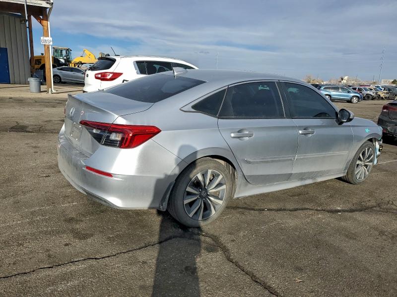 Photo 3 from auction – 2024 HONDA CIVIC EX with VIN 2HGFE1F77RH303888