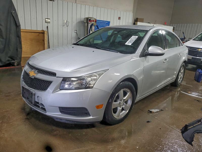 CHEVROLET CRUZE 2014 with VIN 1G1PC5SBXE7140176 - Photo from auction