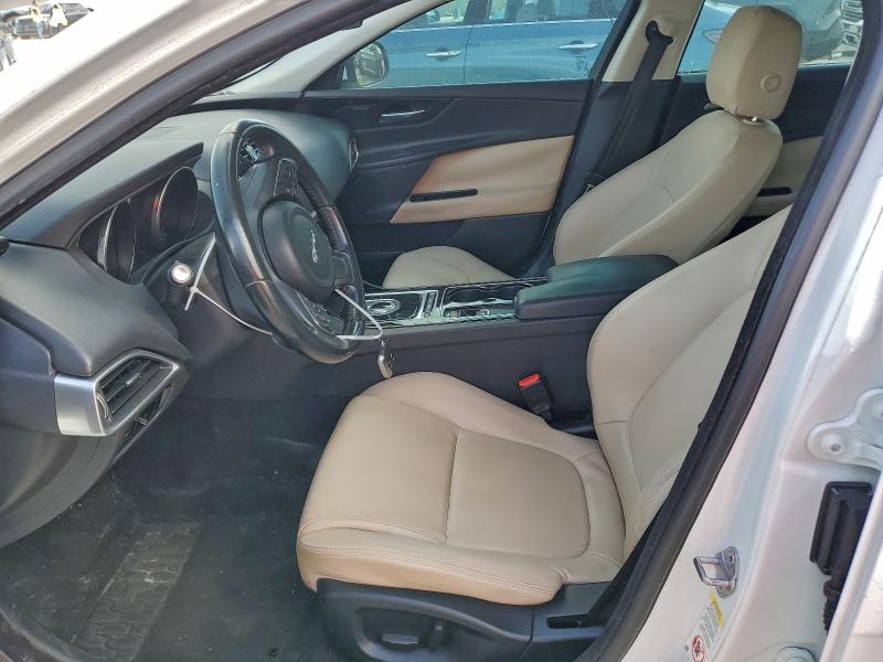Photo 7 from auction – 2017 JAGUAR XE PREMIUM with VIN SAJAD4BG2HA965959