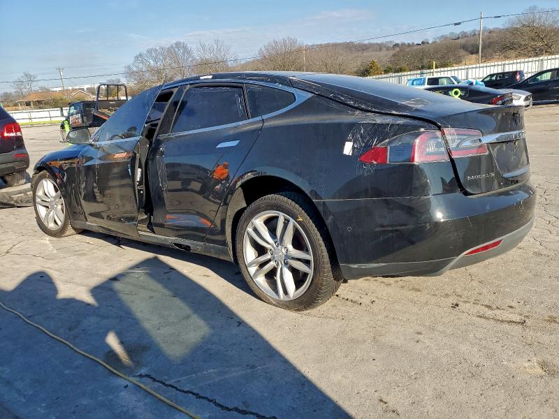 Photo 2 from auction – 2015 TESLA MODEL S with VIN 5YJSA1E24FF117516