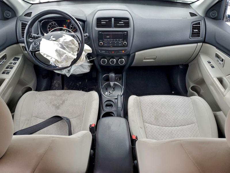 Photo 8 from auction – 2017 MITSUBISHI OUTLANDER with VIN JA4AP3AU6HZ020256