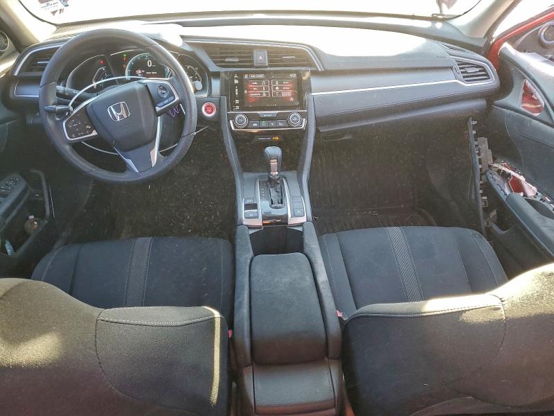 Photo 8 from auction – 2017 HONDA CIVIC EX with VIN 2HGFC2F76HH552905