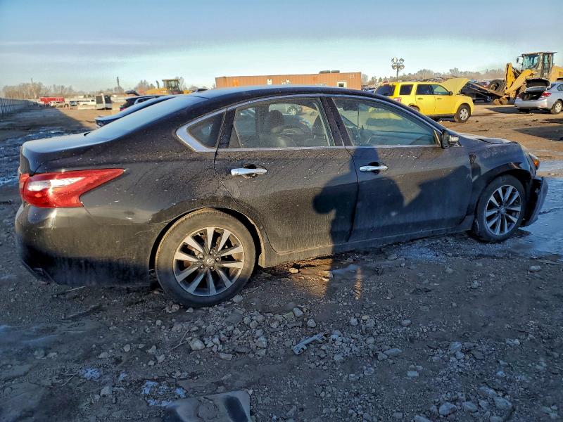 Photo 3 from auction – 2017 NISSAN ALTIMA 2.5 with VIN 1N4AL3AP2HC125509