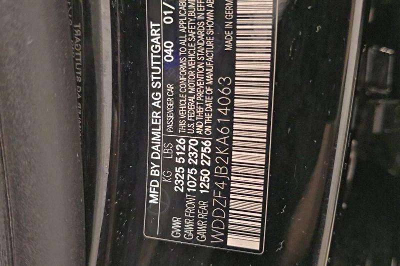 Photo 10 from auction – 2019 MERCEDES-BENZ E 300 with VIN WDDZF4JB2KA614063