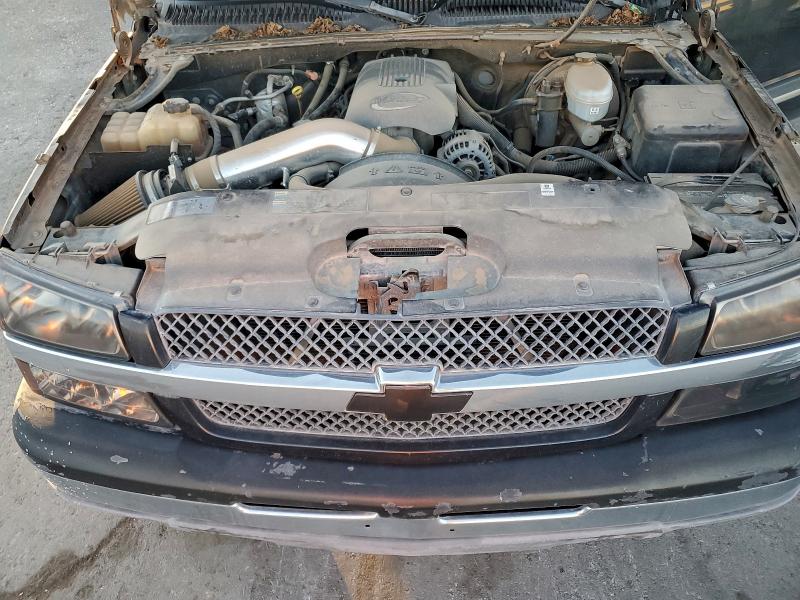Photo 11 from auction – 2004 CHEVROLET SILVERADO with VIN 2GCEK19T741109116