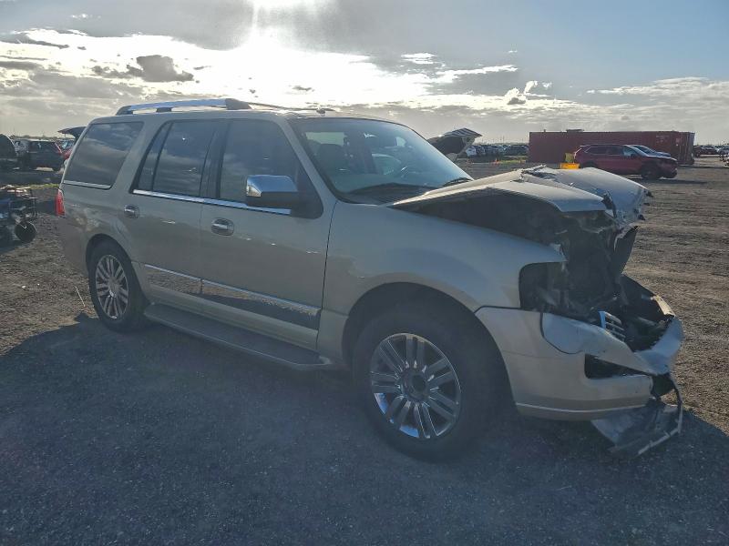 Photo 4 from auction – 2007 LINCOLN NAVIGATOR with VIN 5LMFU275X7LJ24726