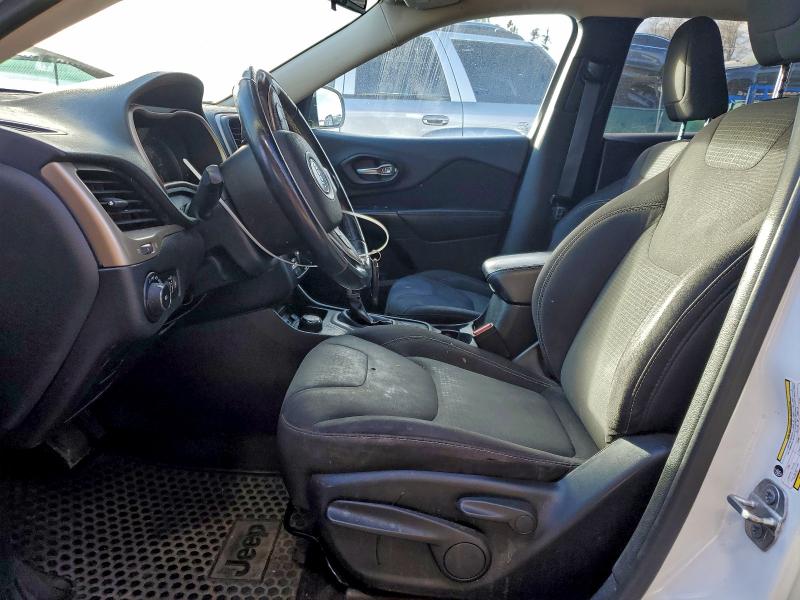 Photo 7 from auction – 2016 JEEP CHEROKEE with VIN 1C4PJMCS5GW328523