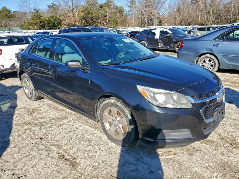 Photo 4 from auction – 2015 CHEVROLET MALIBU LS with VIN 1G11B5SL4FF266185