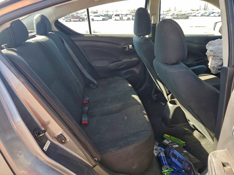 Photo 10 from auction – 2018 NISSAN VERSA S with VIN 3N1CN7AP7JL876574