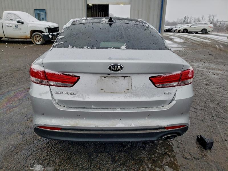 Photo 6 from auction – 2016 KIA OPTIMA EX with VIN 5XXGU4L32GG068793