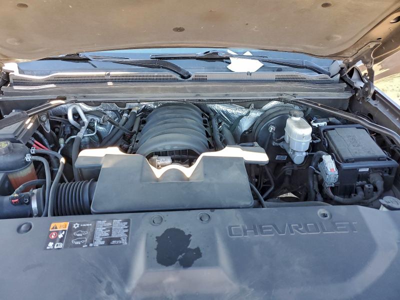 Photo 12 from auction – 2016 CHEVROLET SUBURBAN K with VIN 1GNSKHKC4GR246023