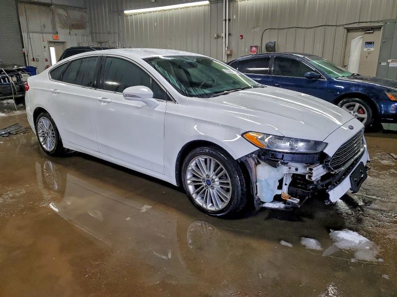 Photo 4 from auction – 2014 FORD FUSION SE with VIN 3FA6P0HD1ER267349