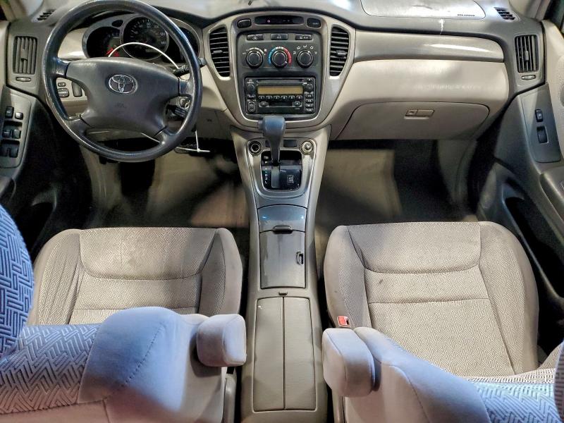 Photo 8 from auction – 2003 TOYOTA HIGHLANDER with VIN JTEGD21A630072424