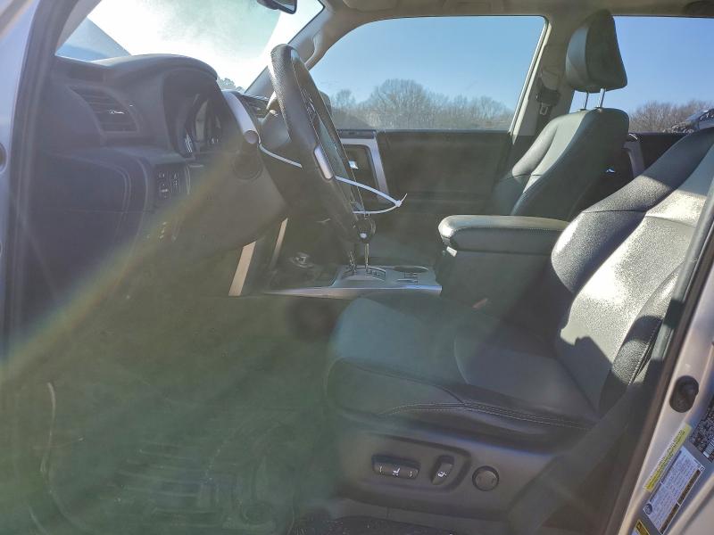 Zdjęcie 7 z aukcji – 2017 TOYOTA 4RUNNER z VIN JTEBU5JR4H5412259