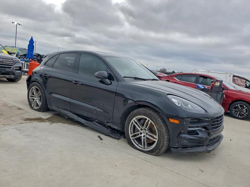 Photo 4 from auction – 2021 PORSCHE MACAN with VIN WP1AA2A5XMLB04683