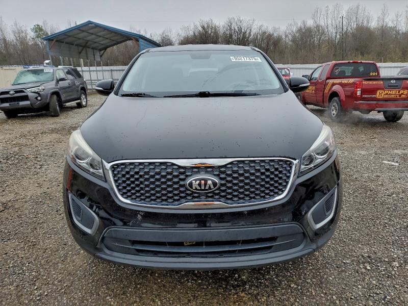 Photo 5 from auction – 2017 KIA SORENTO LX with VIN 5XYPG4A34HG194435