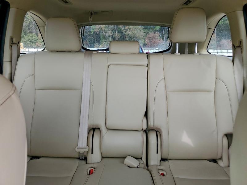 Photo 10 from auction – 2019 TOYOTA HIGHLANDER with VIN 5TDKZRFH0KS335145