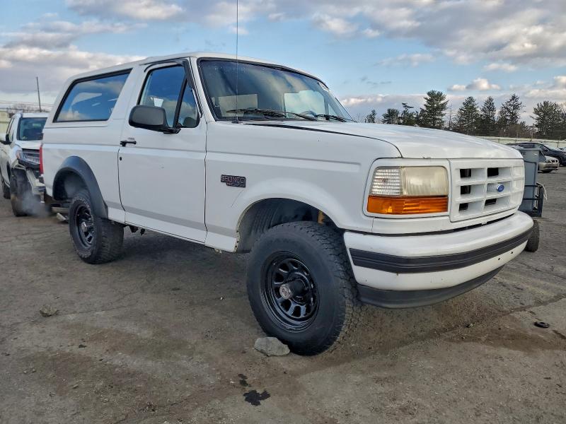 Photo 4 from auction – 1996 FORD BRONCO U10 with VIN 1FMEU15N3TLA39989