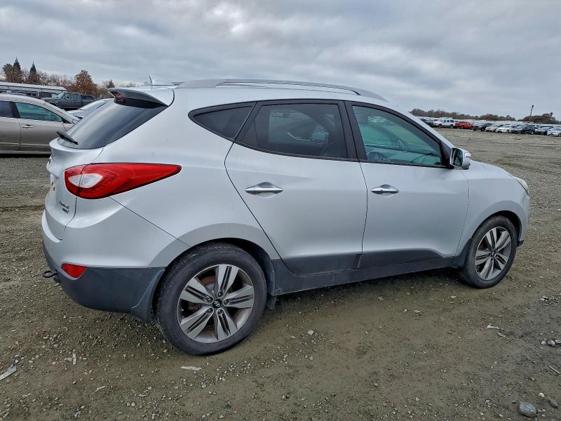 Photo 3 from auction – 2015 HYUNDAI TUCSON LIM with VIN KM8JUCAG3FU987115