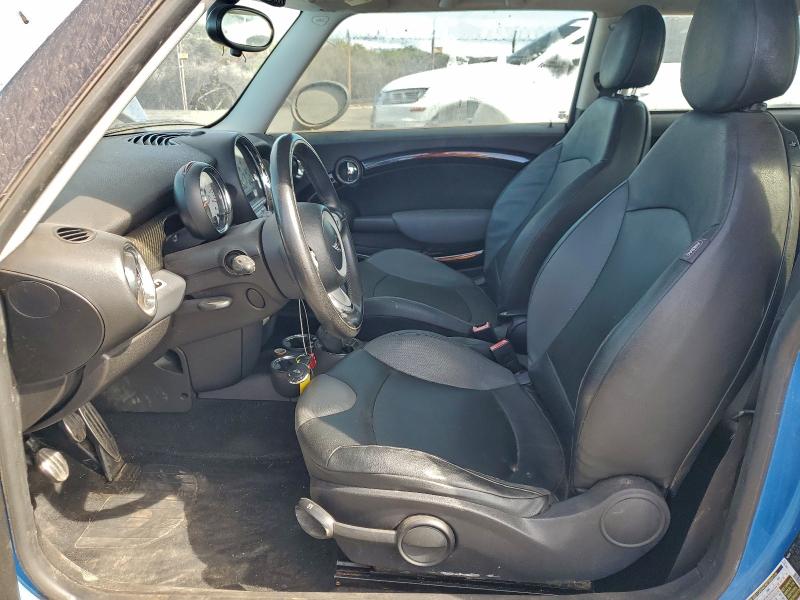 Photo 7 from auction – 2008 MINI COOPER S with VIN WMWMF73518TT86953