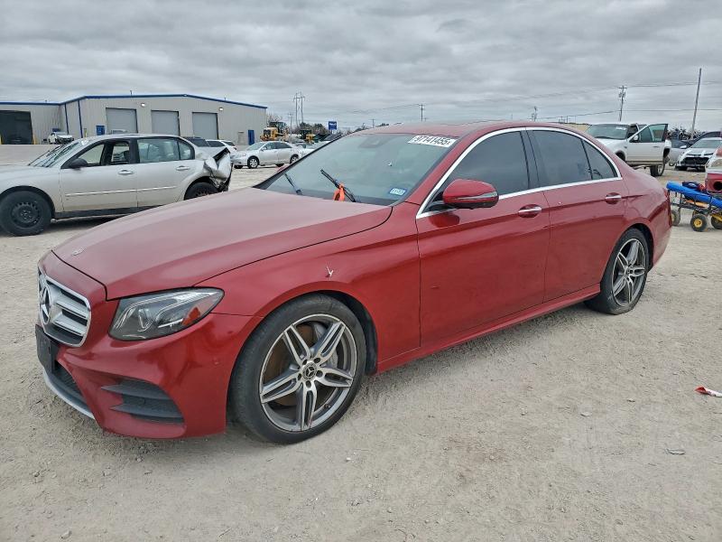 MERCEDES-BENZ E 300 2019 with VIN WDDZF4JB9KA584205 - Photo from auction