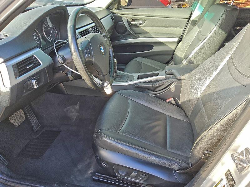 Photo 7 from auction – 2011 BMW 328 XI with VIN WBAPK7C50BA817519