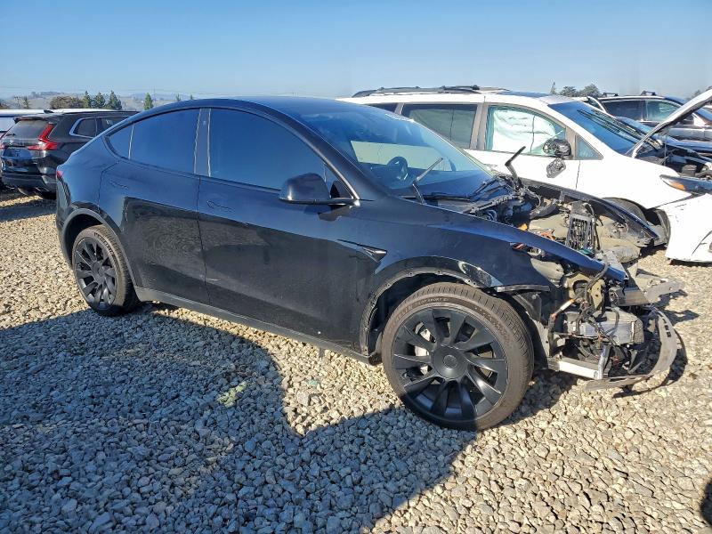 Photo 4 from auction – 2021 TESLA MODEL Y with VIN 5YJYGDEE0MF265387
