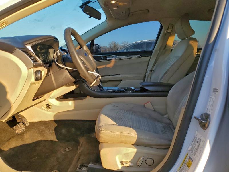 Photo 7 from auction – 2016 FORD FUSION SE with VIN 1FA6P0HD7G5135945