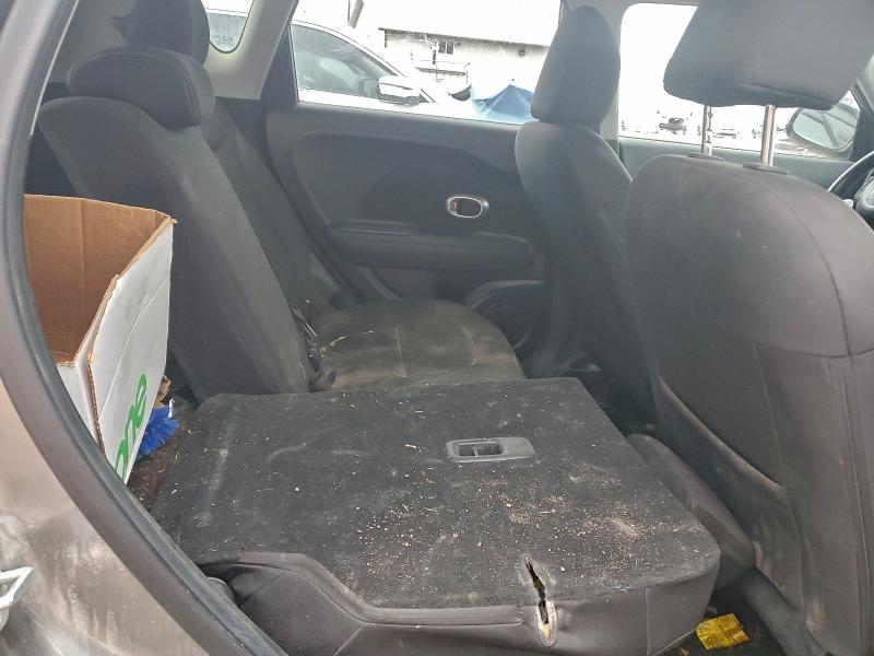 Photo 10 from auction – 2014 KIA SOUL with VIN KNDJN2A22E7008200