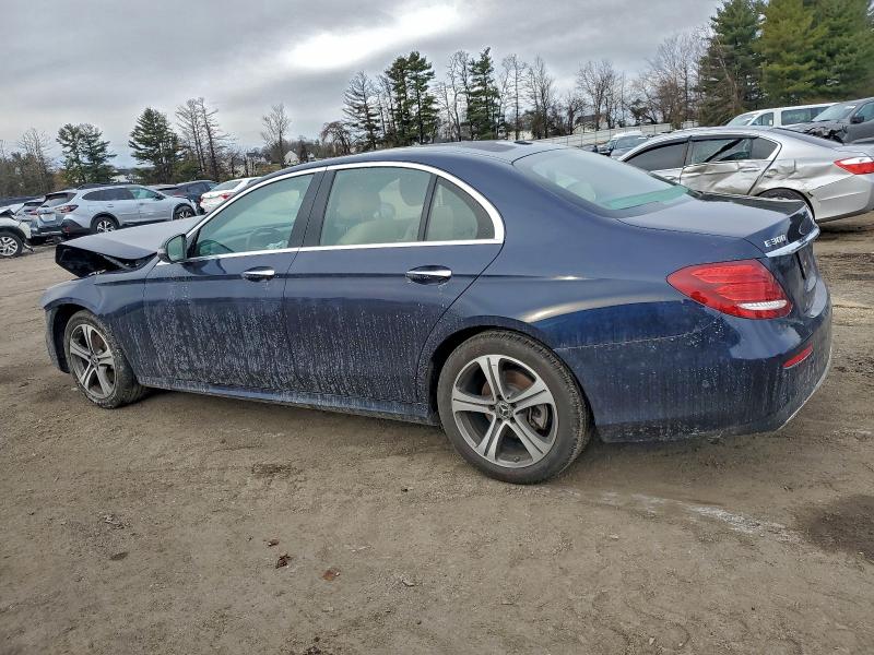 Photo 2 from auction – 2018 MERCEDES-BENZ E 300 with VIN WDDZF4JB5JA478087