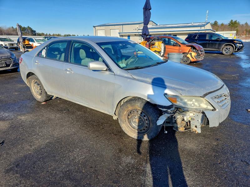 Zdjęcie 4 z aukcji – 2010 TOYOTA CAMRY BASE z VIN 4T4BF3EK2AR049828