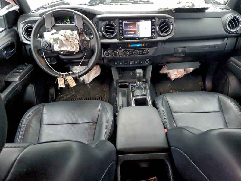 Photo 8 from auction – 2022 TOYOTA TACOMA DOU with VIN 3TMCZ5AN1NM461237